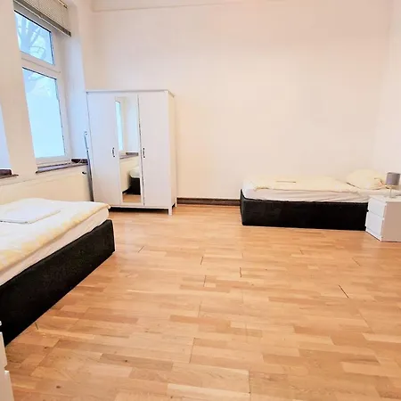 Central Located * Bergisch Gladbach
